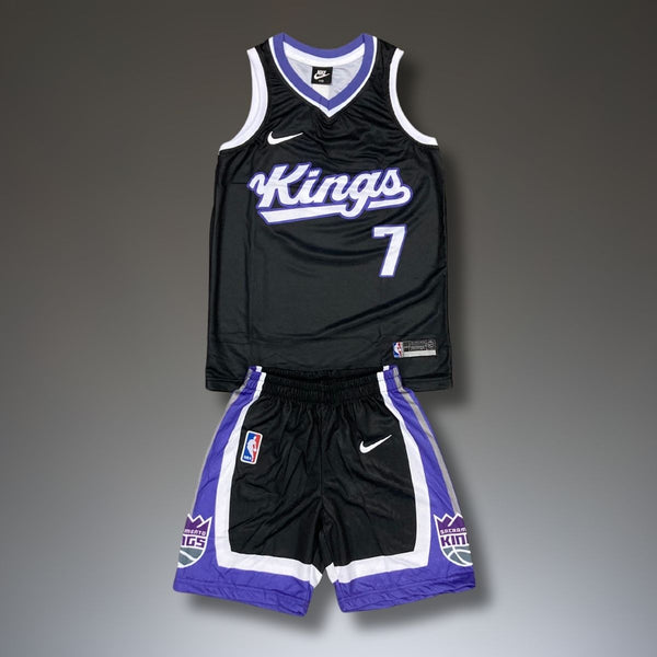 Dječji košarkaški komplet, Sacramento Kings, Vezenkov